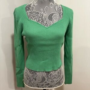 Women’s Large Celebrity Pink Kelly Green Ribbed Crop Top. Sweetheart Neckline.